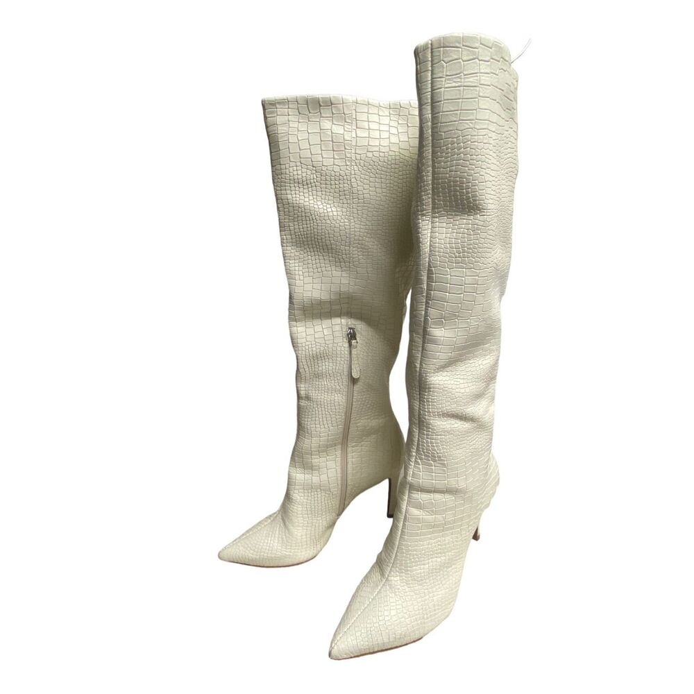 Raye Yasmin Boot In White Size 9 - image 2